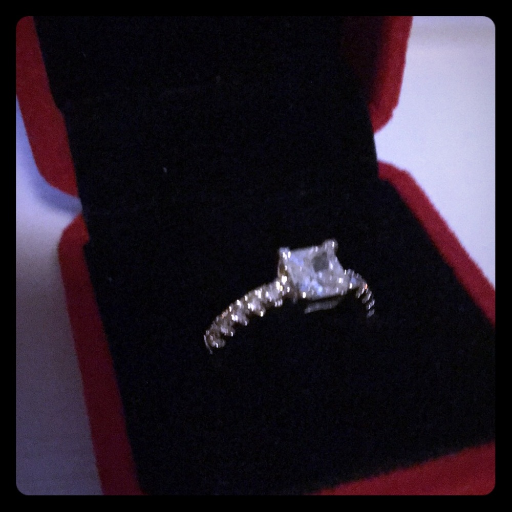 Beautiful diamond engagement ring